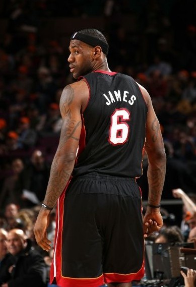 员来腾出资 员来腾出资