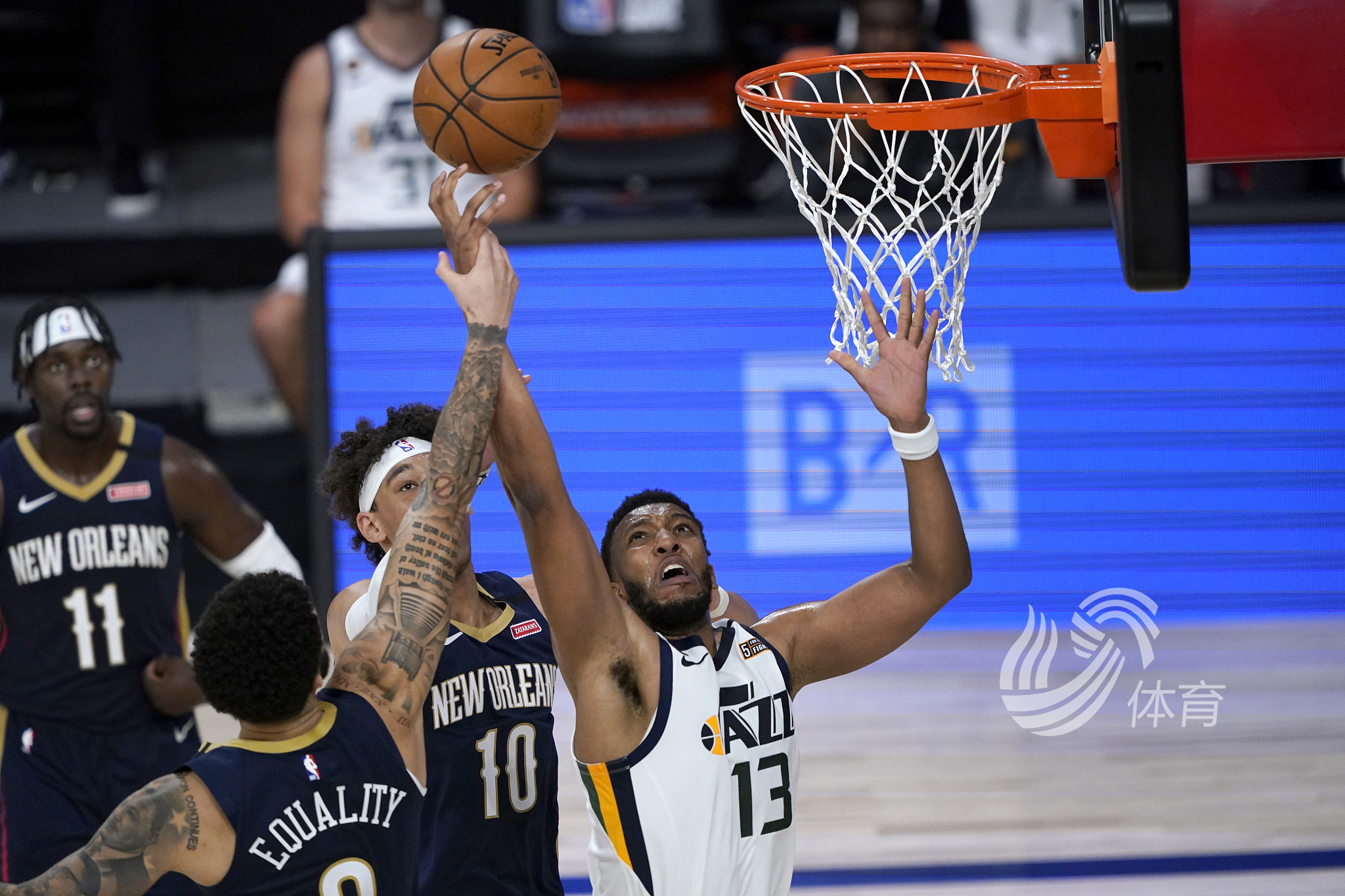 交易罗威在 交易罗威在