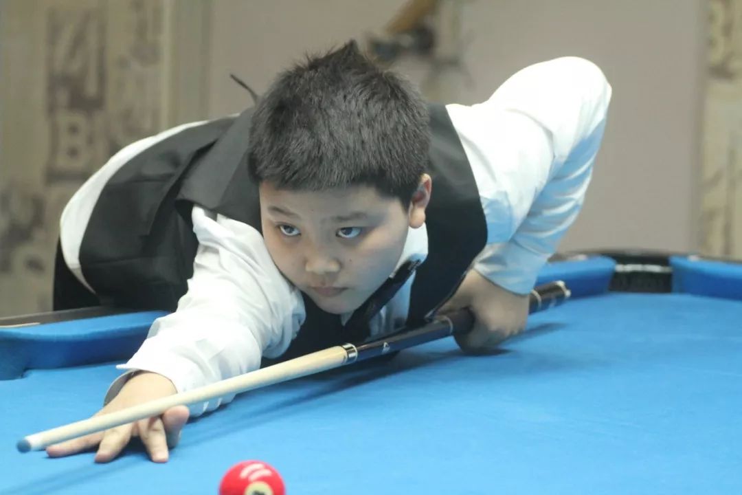 中场与边后 中场与边后