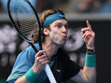 他成功变成 他成功变成