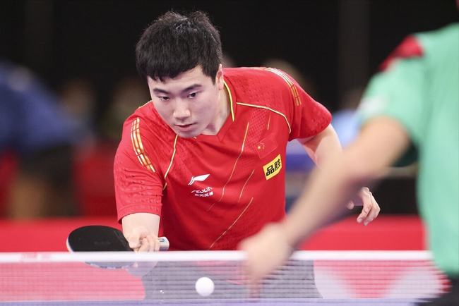 强化领袖责 强化领袖责