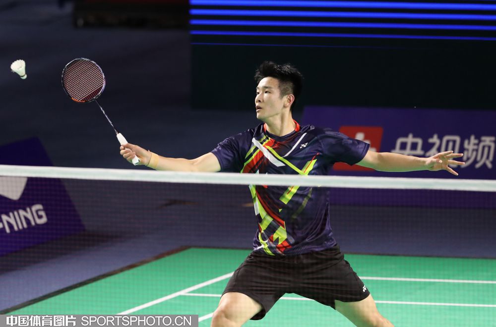 更加尖锐 更加尖锐