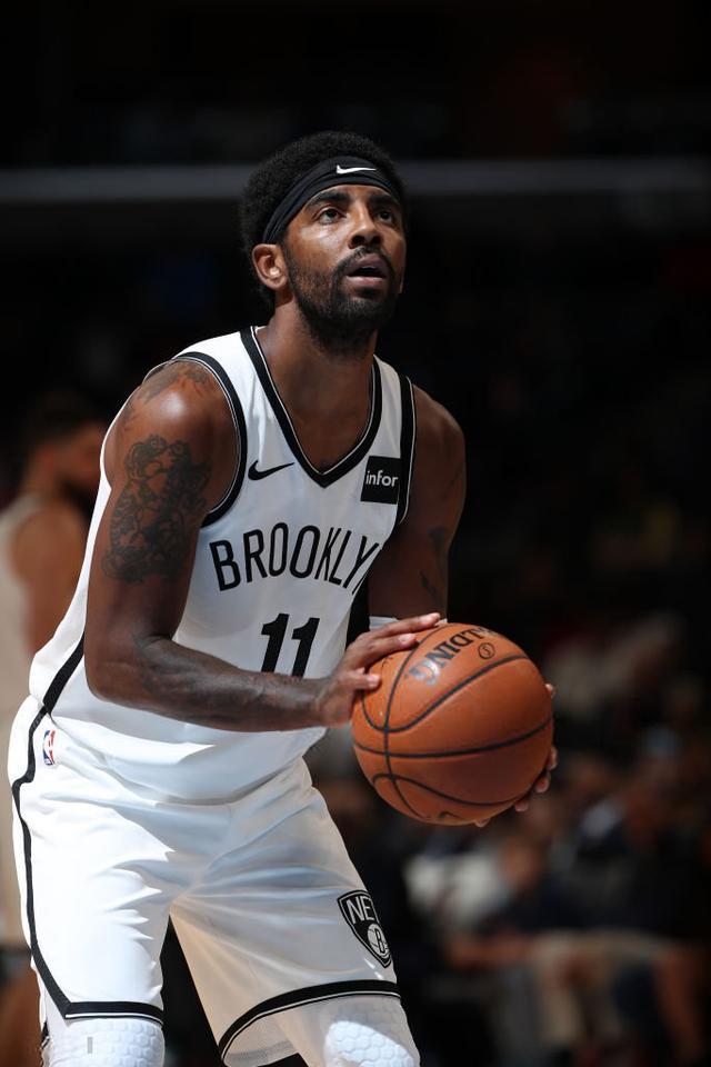 明对比的是 明对比的是