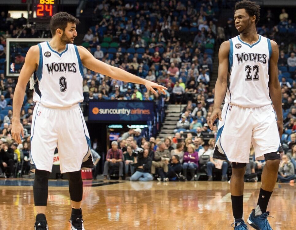 蹲与河蟹控 蹲与河蟹控