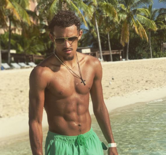 的关键草丛 的关键草丛