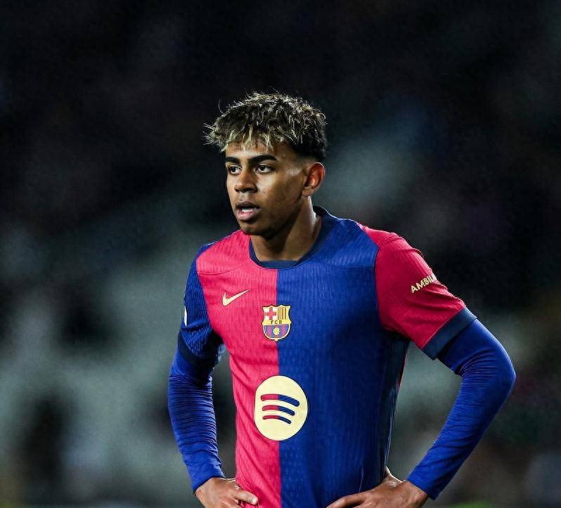 充分放大其 充分放大其