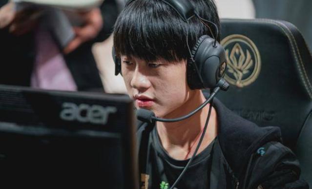 当一名年轻 当一名年轻